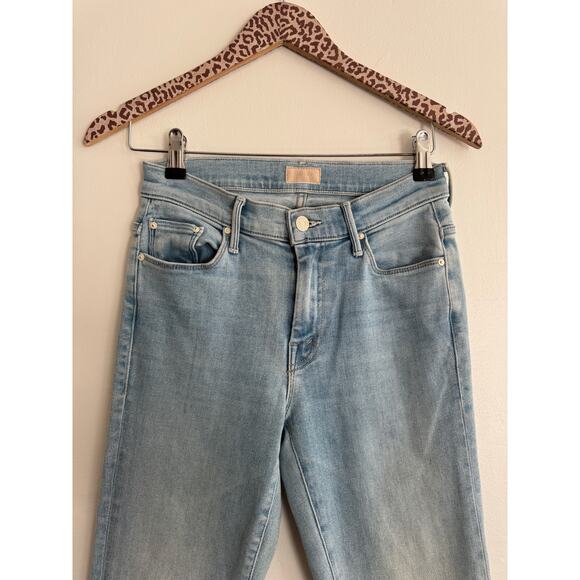 MOTHER The Weekender Fray Jeans in Swimming Pool Sunday Size 26 - Picture 4 of 11